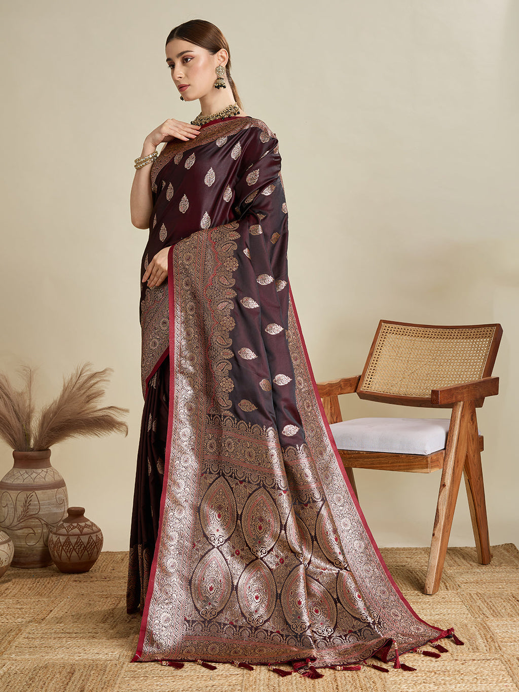 Vedant Vastram Soft Litchi SIlk Banarasi Silk Jacquard Saree - Maroon