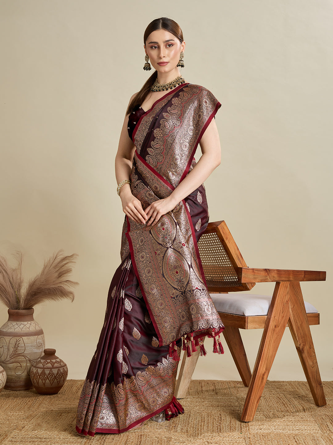 Vedant Vastram Soft Litchi SIlk Banarasi Silk Jacquard Saree - Maroon