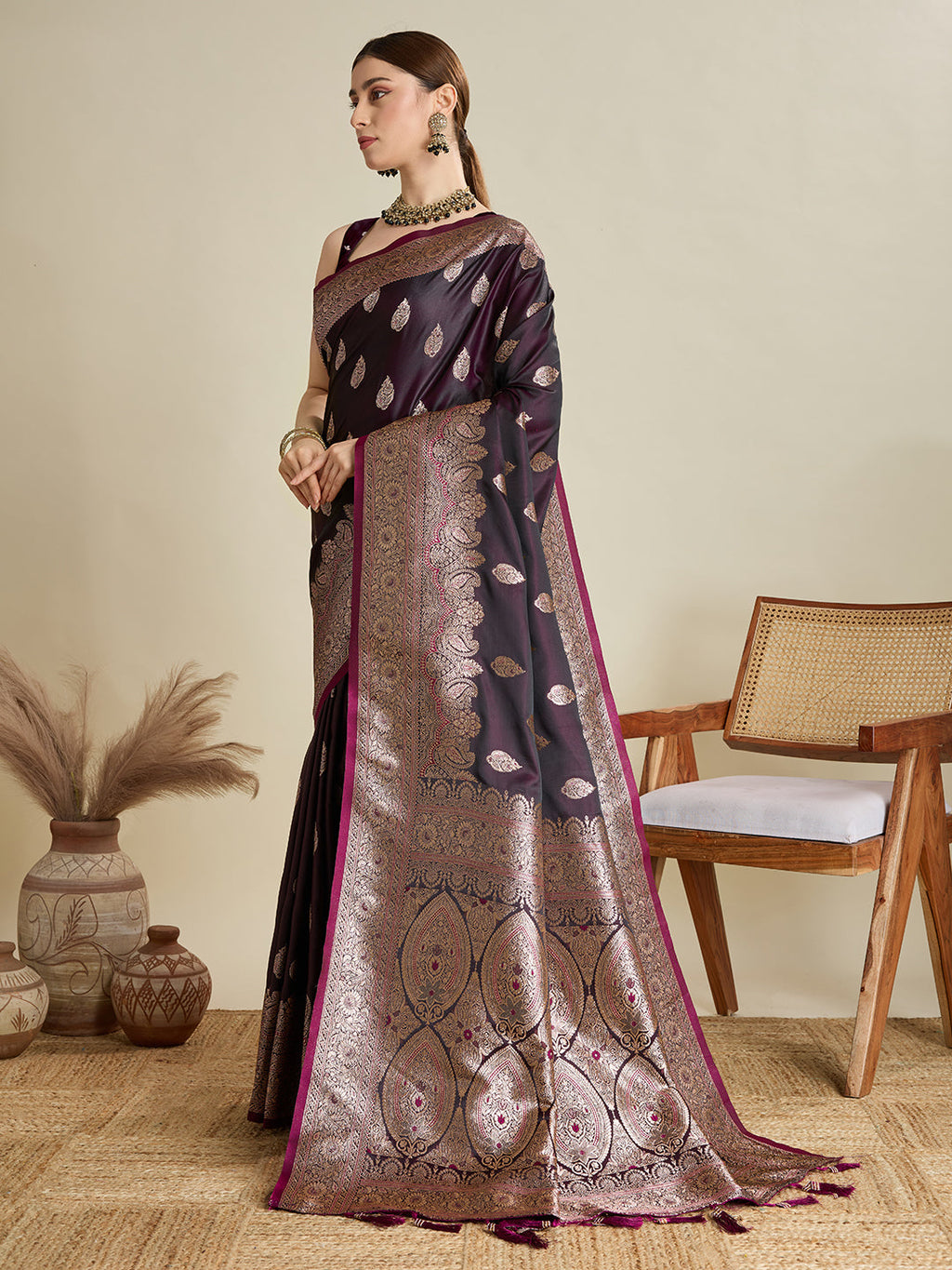 Vedant Vastram Soft Litchi SIlk Banarasi Silk Jacquard Saree - Wine