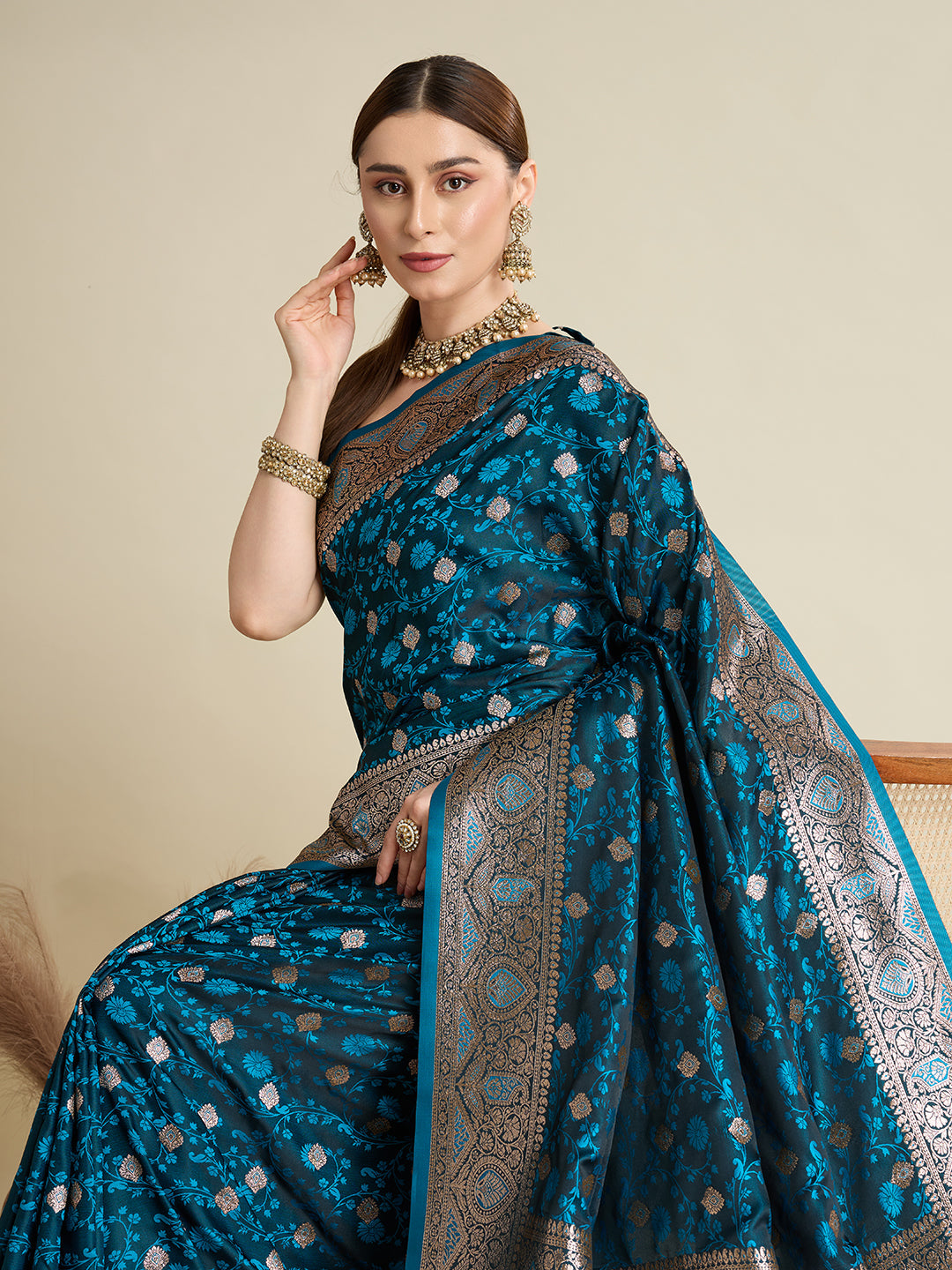 Vedant Vastram Soft Litchi SIlk Banarasi Silk Jacquard Saree - Firozi