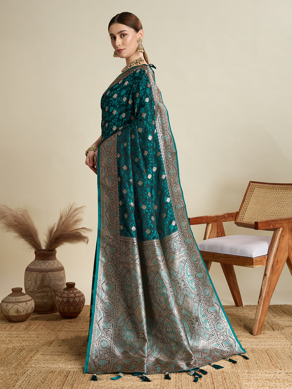 Vedant Vastram Soft Litchi SIlk Banarasi Silk Jacquard Saree - Rama
