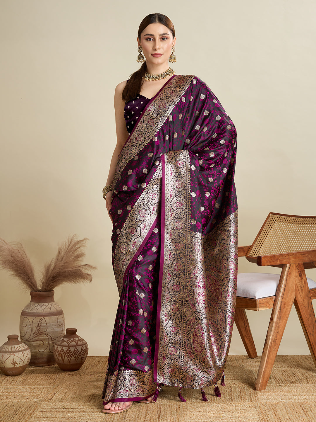 Vedant Vastram Soft Litchi SIlk Banarasi Silk Jacquard Saree - Wine