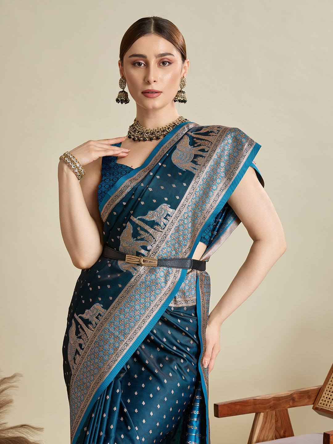 Vedant Vastram Soft Litchi SIlk Banarasi Silk Jacquard Saree - Firozi