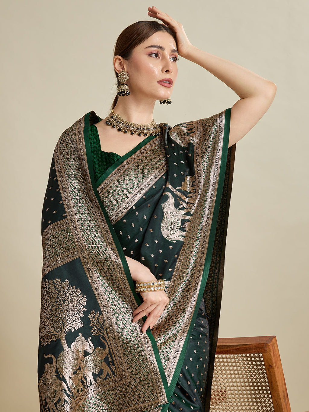 Vedant Vastram Soft Litchi SIlk Banarasi Silk Jacquard Saree - Green