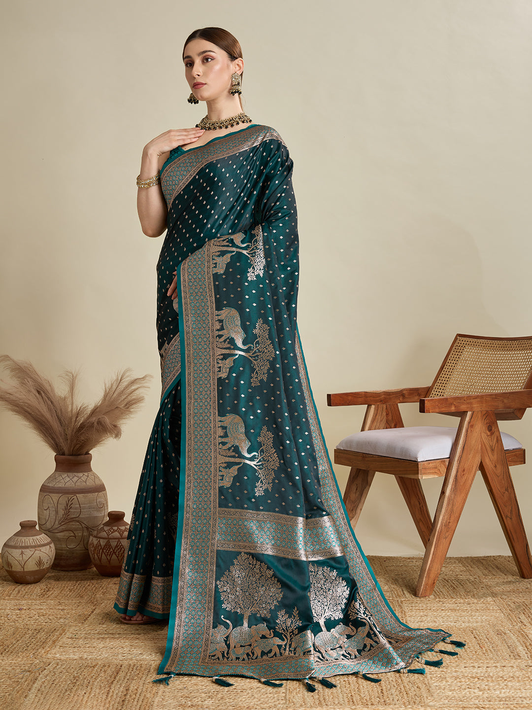 Vedant Vastram Soft Litchi SIlk Banarasi Silk Jacquard Saree - Rama