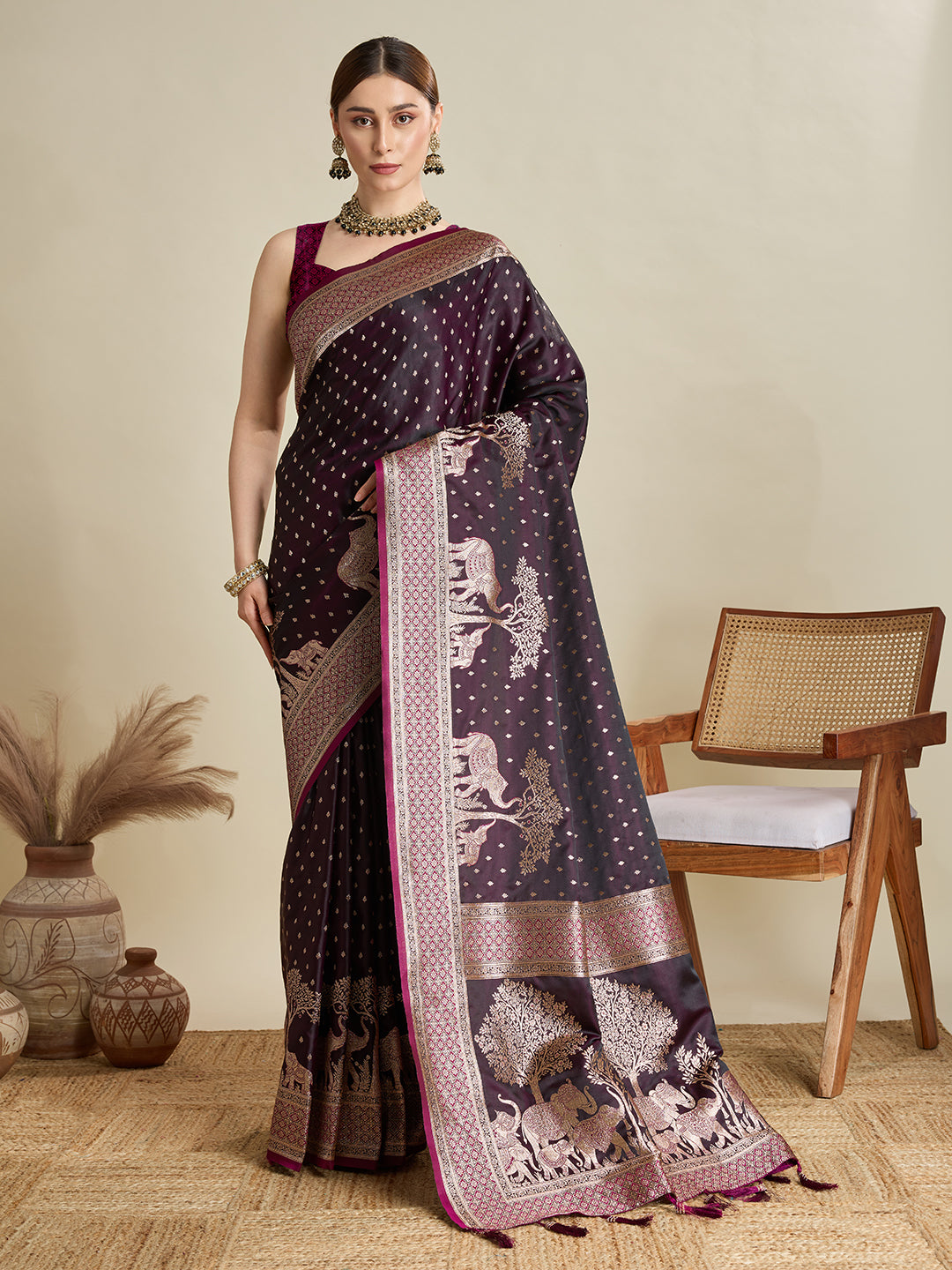 Vedant Vastram Soft Litchi SIlk Banarasi Silk Jacquard Saree - Wine