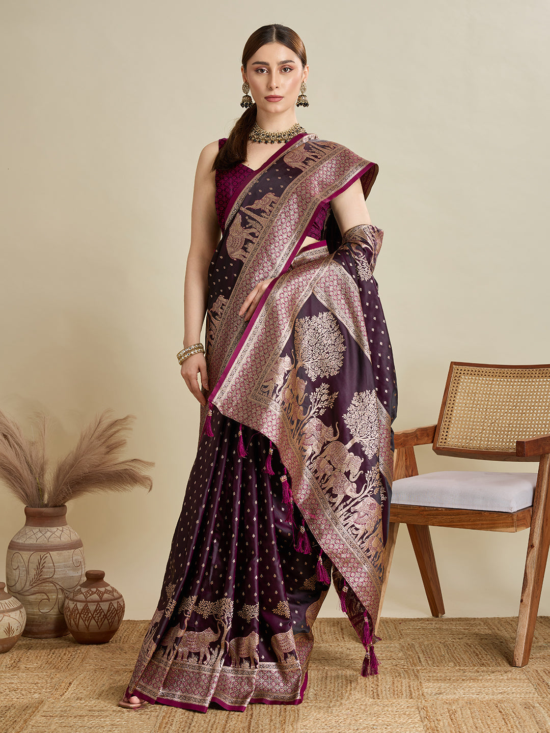 Vedant Vastram Soft Litchi SIlk Banarasi Silk Jacquard Saree - Wine