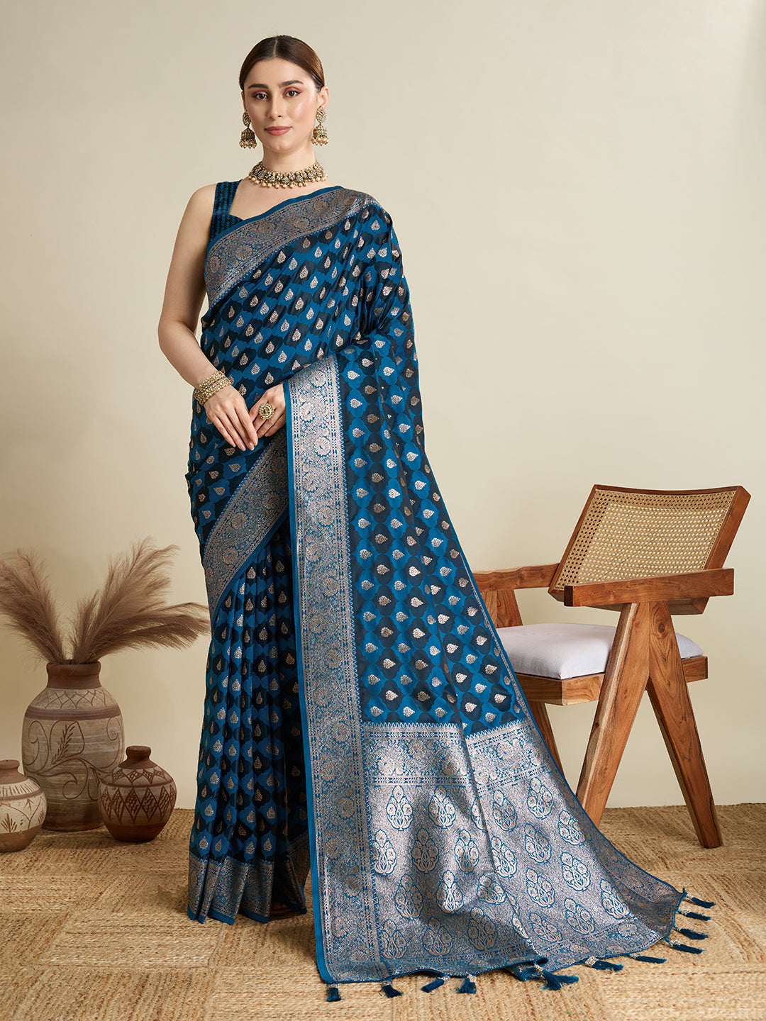 Vedant Vastram Soft Litchi SIlk Banarasi Silk Jacquard Saree - Rama