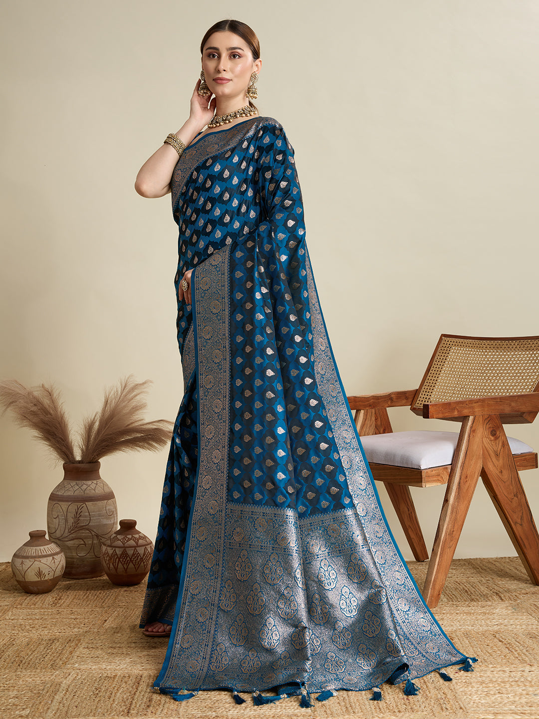 Vedant Vastram Soft Litchi SIlk Banarasi Silk Jacquard Saree - Rama