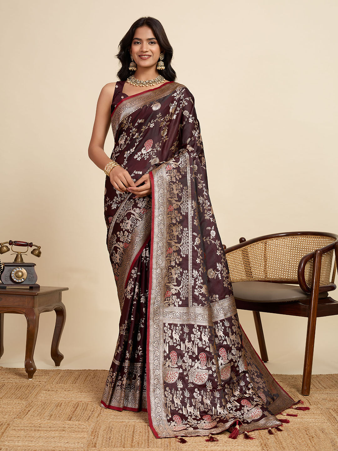 Vedant Vastram Soft Litchi Silk Paithani Jacquard Saree - Maroon