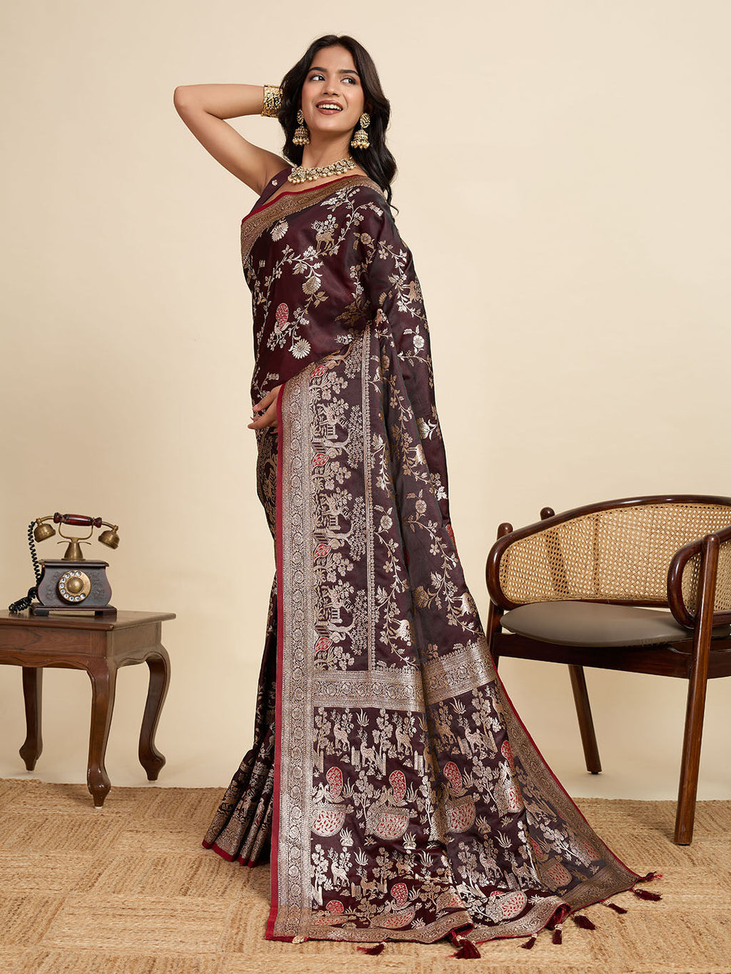 Vedant Vastram Soft Litchi Silk Paithani Jacquard Saree - Maroon