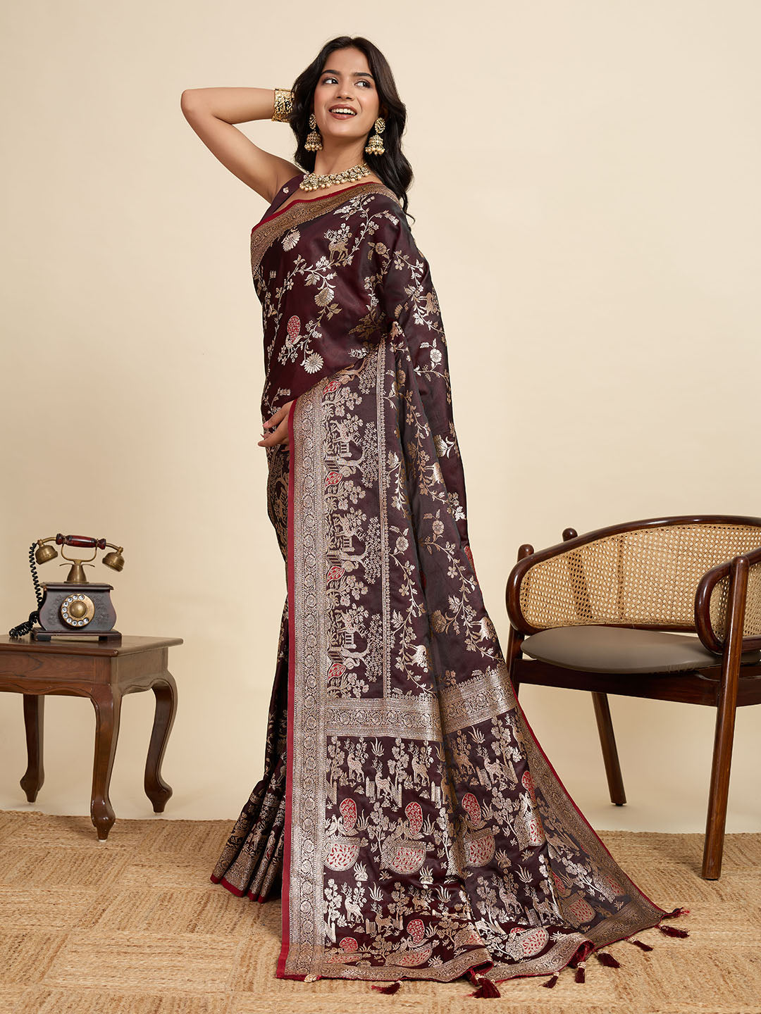 Vedant Vastram Soft Litchi Silk Paithani Jacquard Saree - Maroon