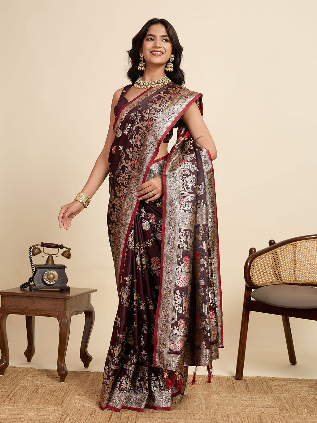 Vedant Vastram Soft Litchi Silk Paithani Jacquard Saree - Maroon