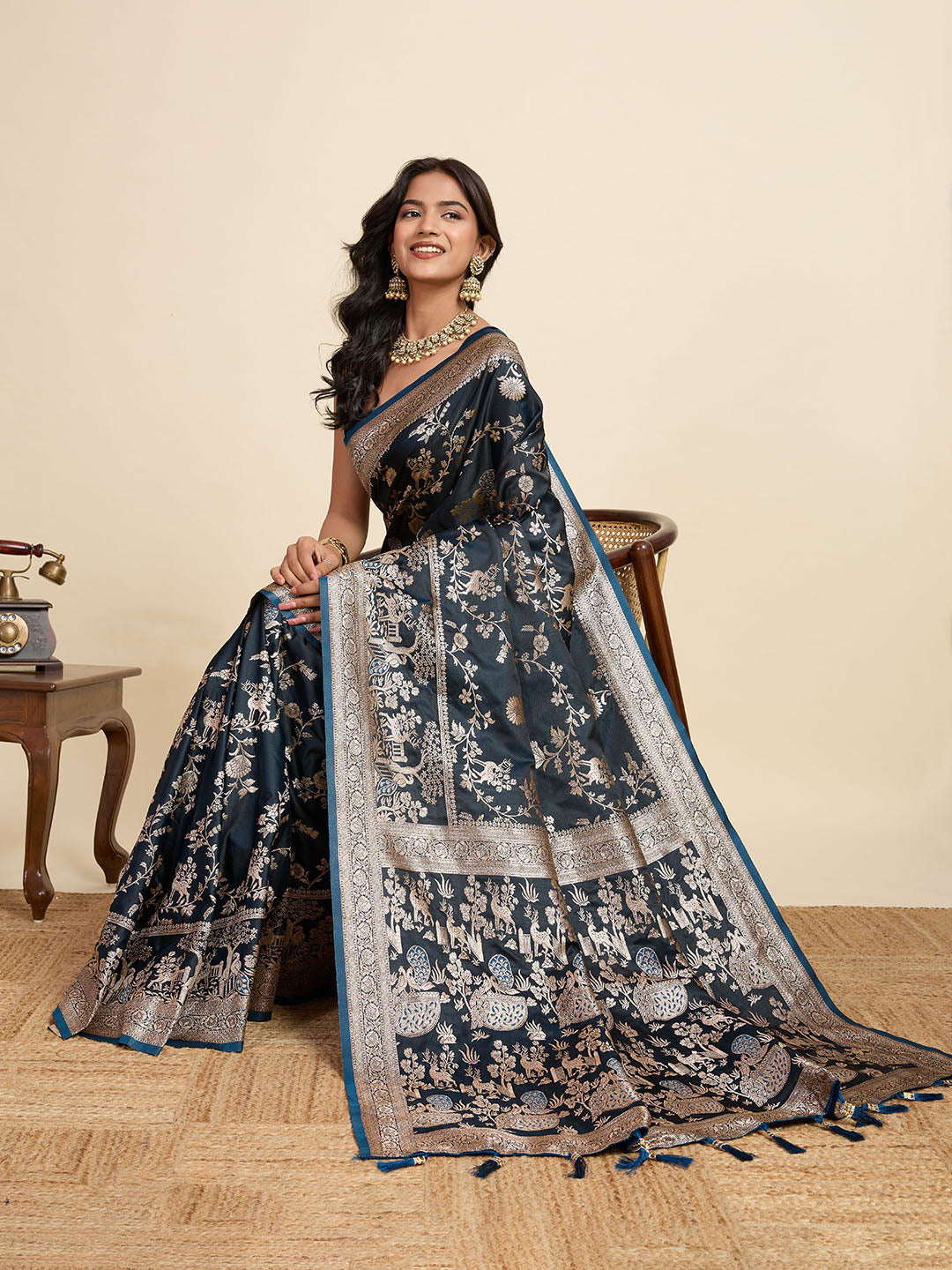 Vedant Vastram Soft Litchi Silk Paithani Jacquard Saree - Navy Blue