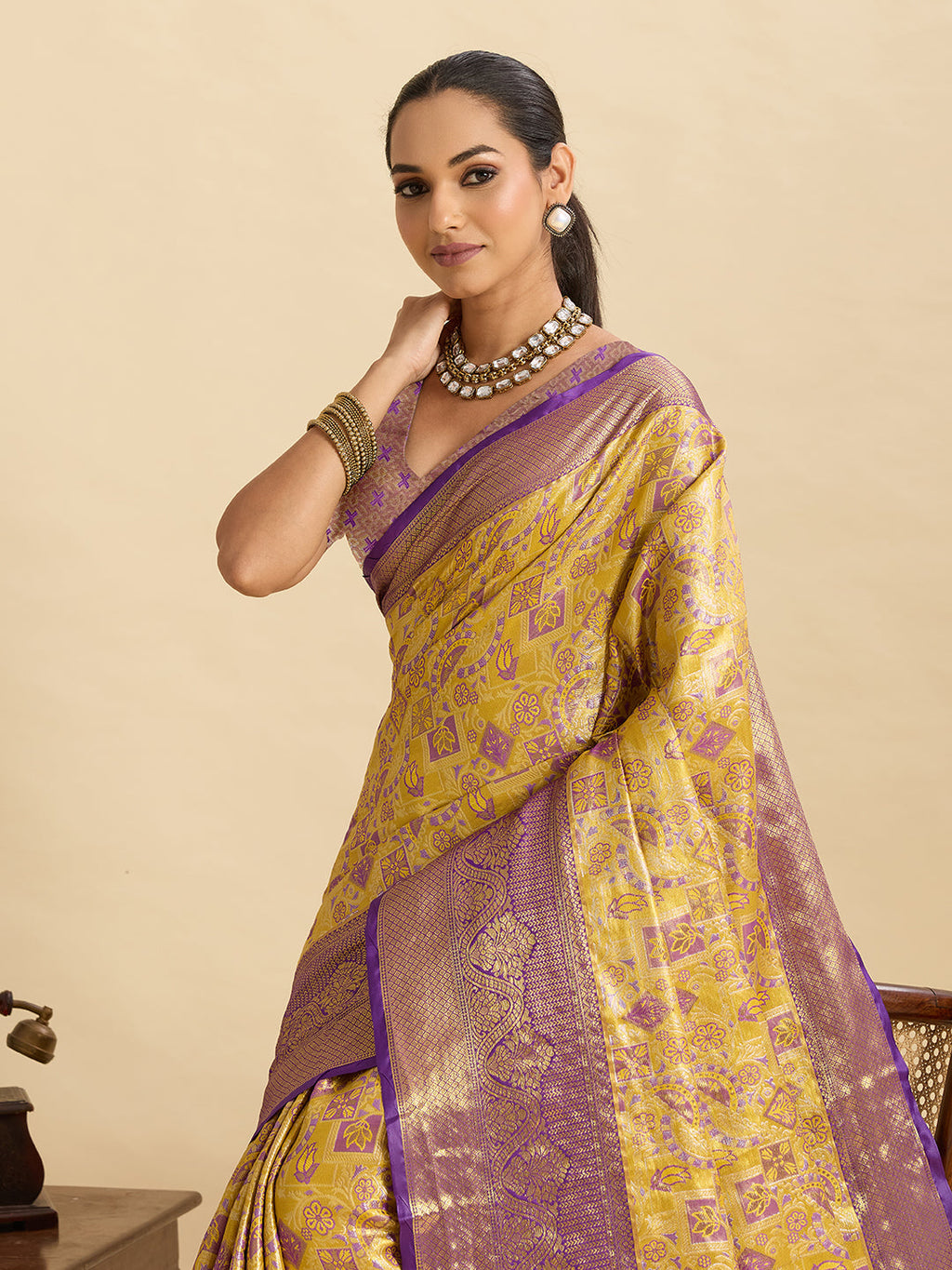 Vedant Vastram Soft Litchi Silk Banarasi Silk Jacquard Saree - Lavender