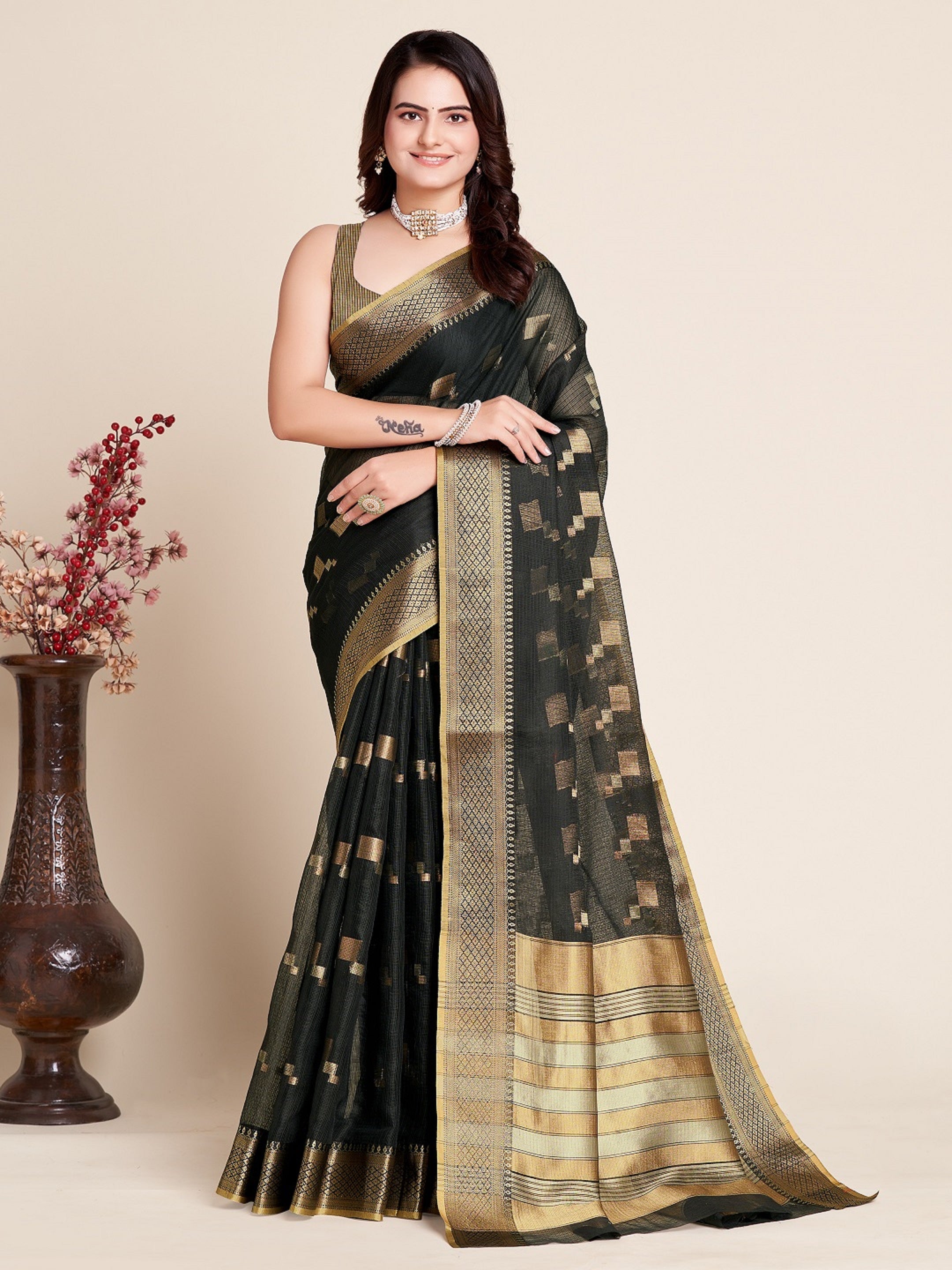 Vedant Vastram Cotton Silk Silk Jacquard Fancy Saree - Black