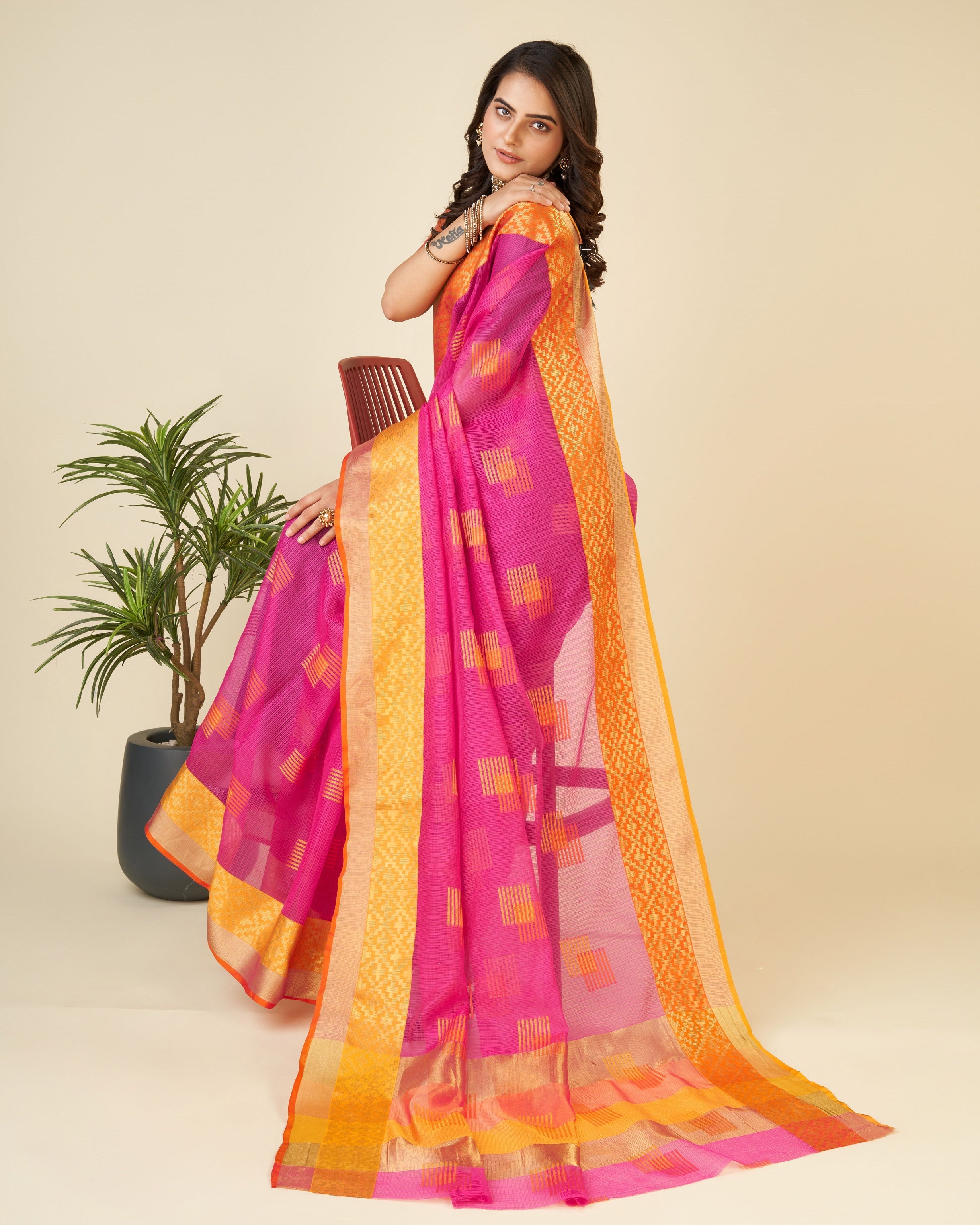 Vedant Vastram Cotton Silk Silk Jacquard Fancy Saree - Pink
