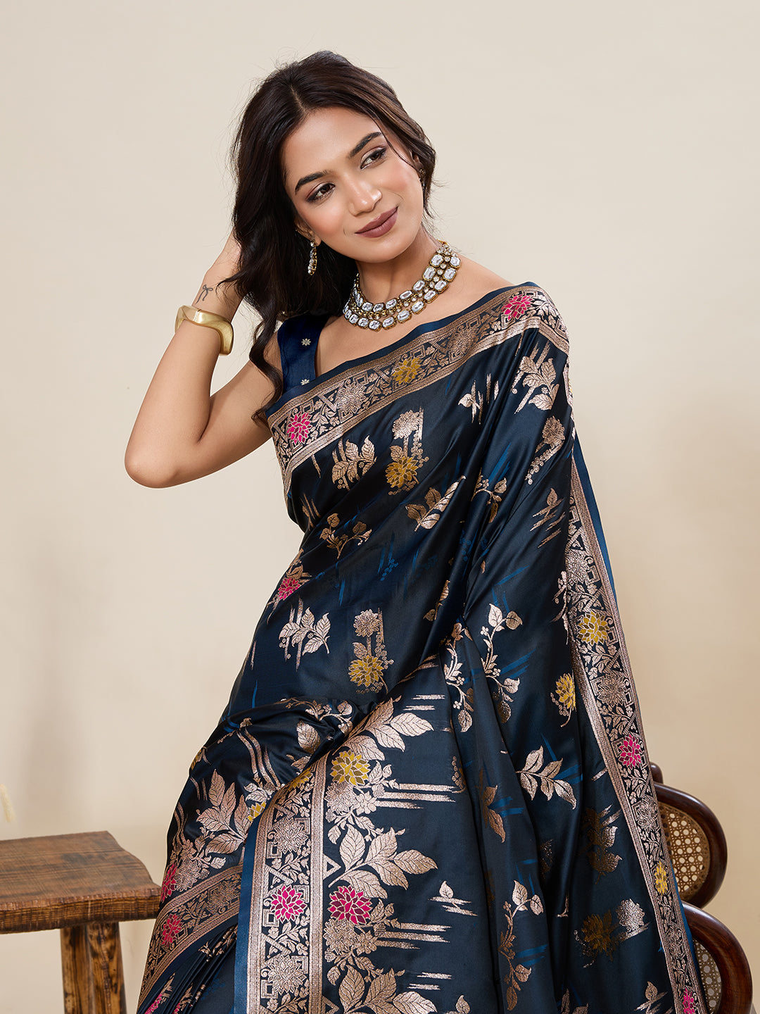 Vedant Vastram Soft Litchi Silk Banarasi Silk Jacquard Saree - Navy Blue