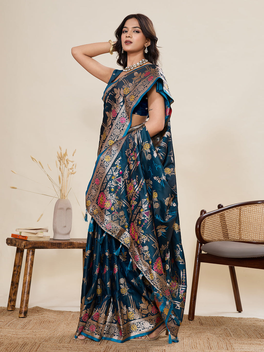 Vedant Vastram Soft Litchi Silk Banarasi Silk Jacquard Saree - Rama