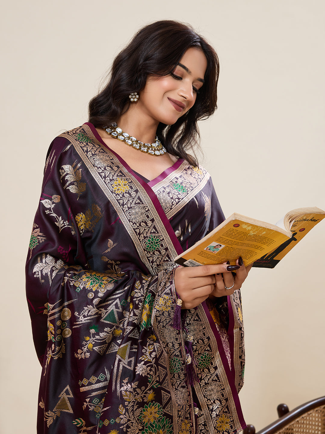 Vedant Vastram Soft Litchi Silk Banarasi Silk Jacquard Saree - Wine