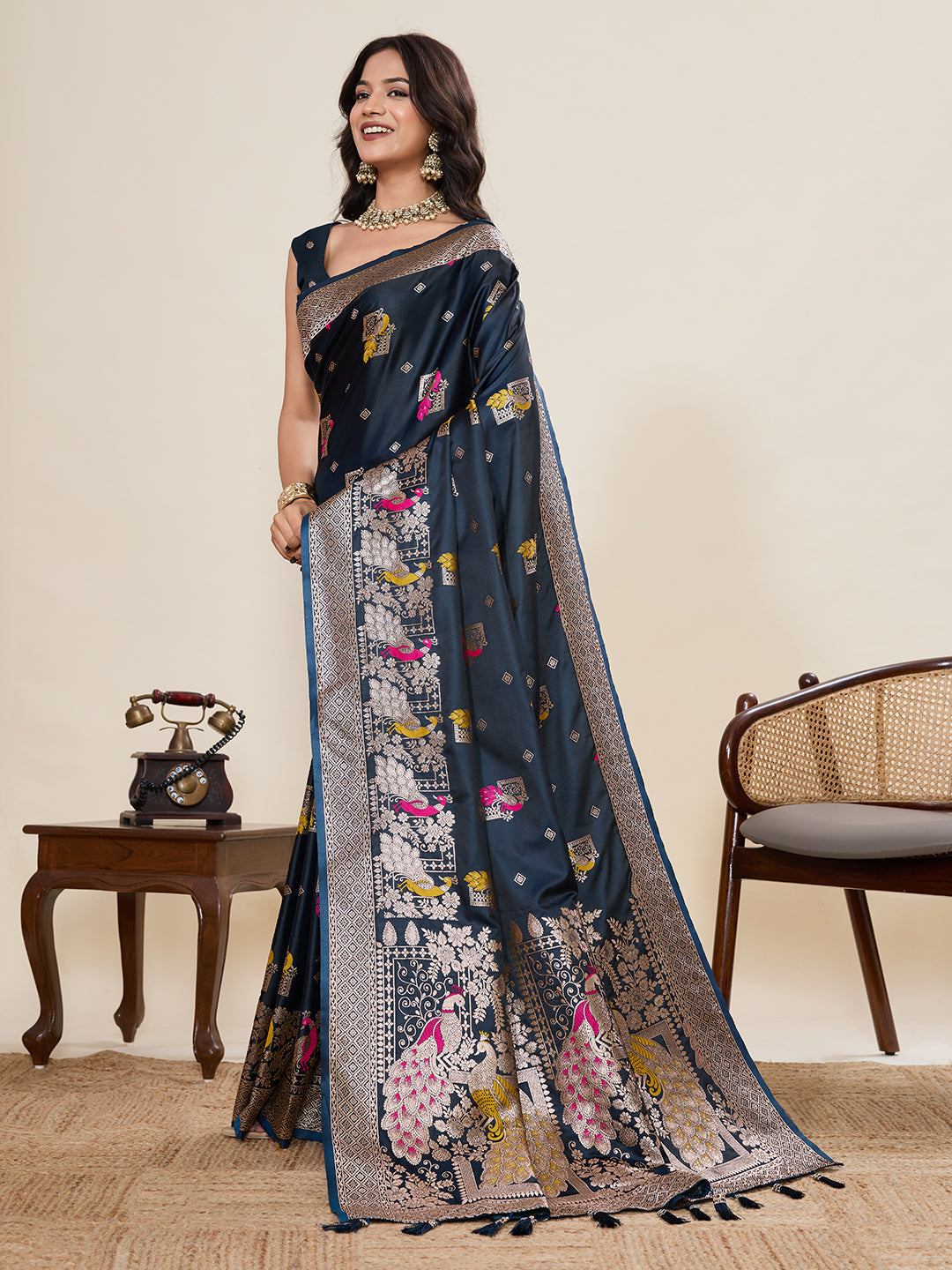 Vedant Vastram Soft Litchi Silk Banarasi Silk Jacquard Saree - Navy Blue