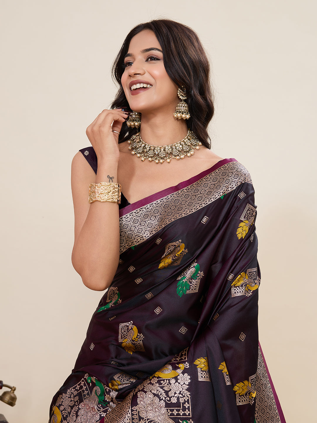 Vedant Vastram Soft Litchi Silk Banarasi Silk Jacquard Saree - Wine