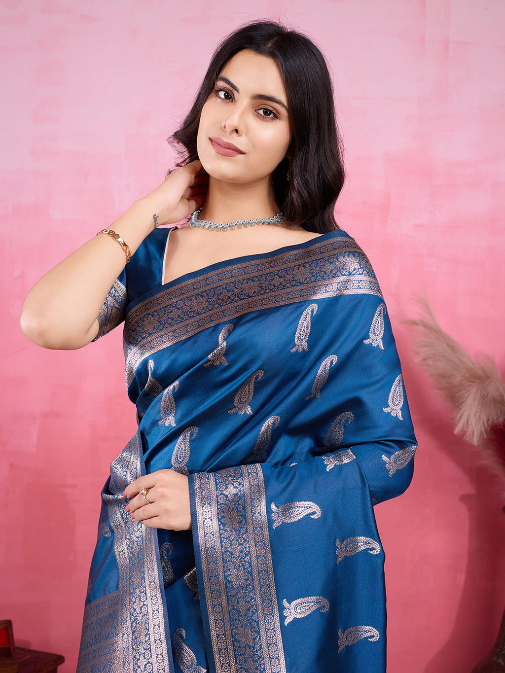 Vedant Vastram Banarasi Silk Fashion Saree - Morpinch