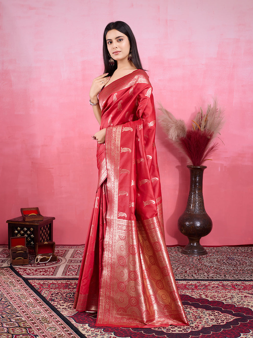 Vedant Vastram Banarasi Silk Fashion Saree - Red