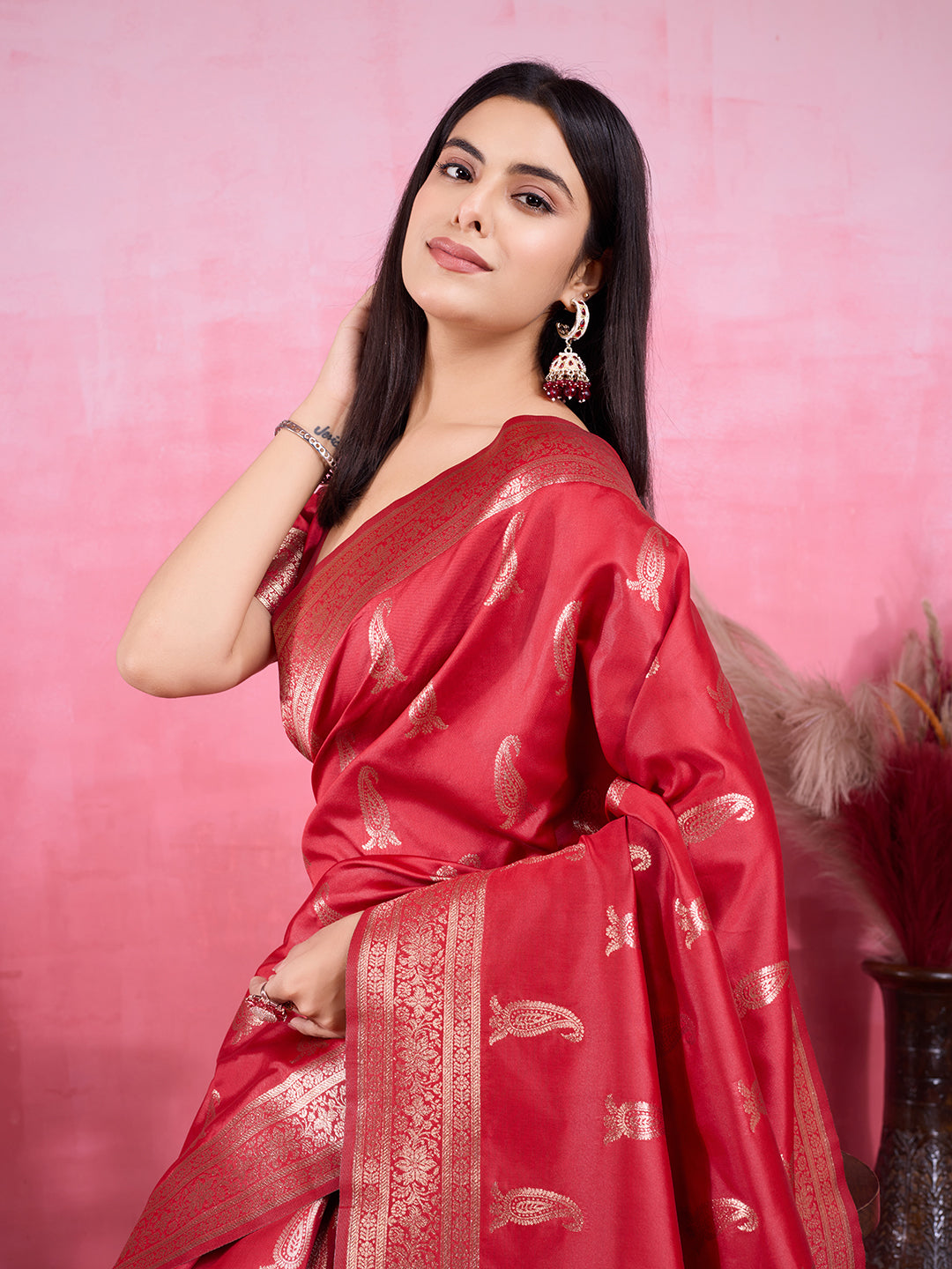 Vedant Vastram Banarasi Silk Fashion Saree - Red