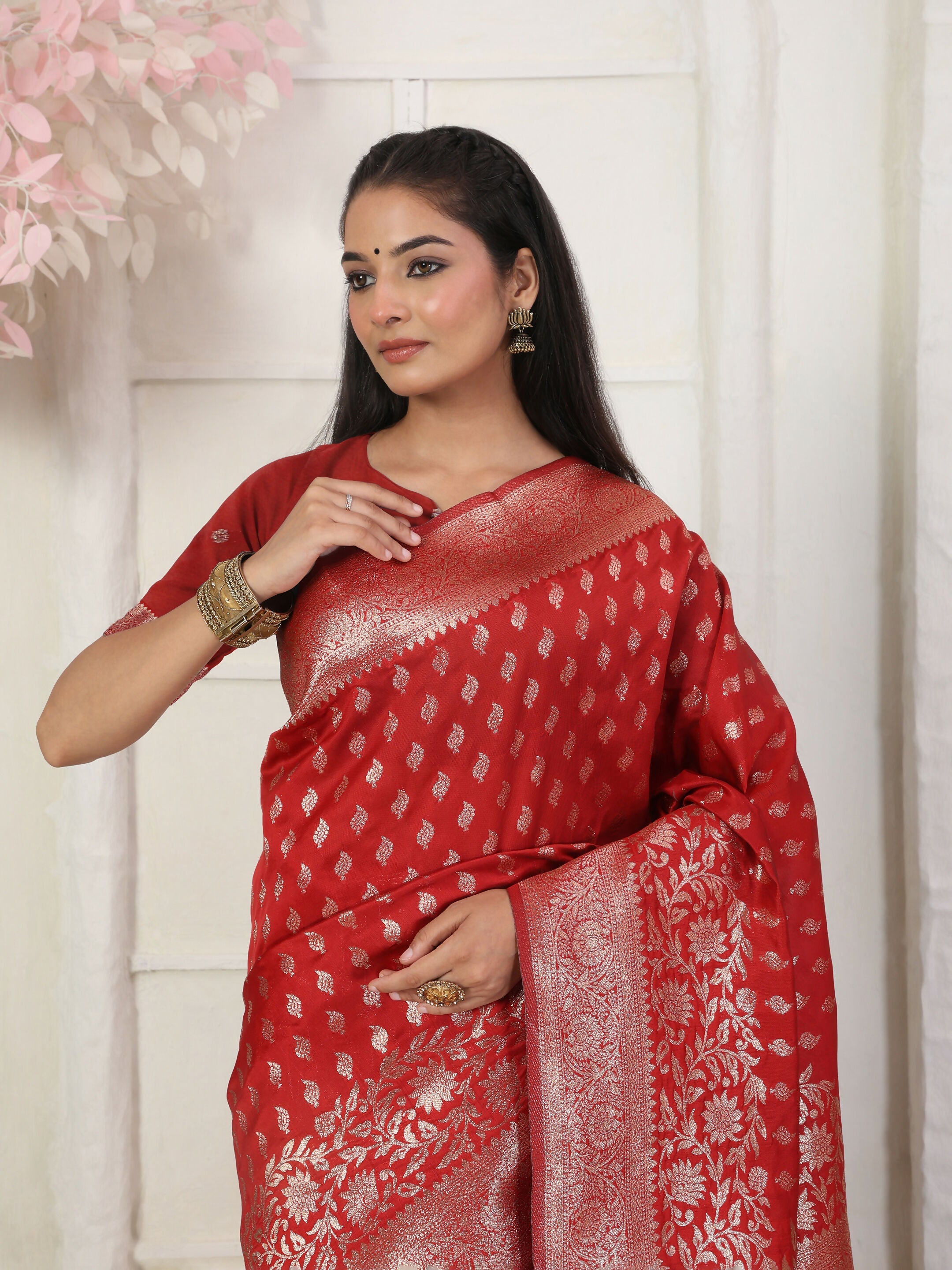 Shree Shyam Fashion Lichi Silk Red Saree - Distacart