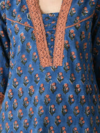 Myshka Women's Blue Straight Printed Kurta