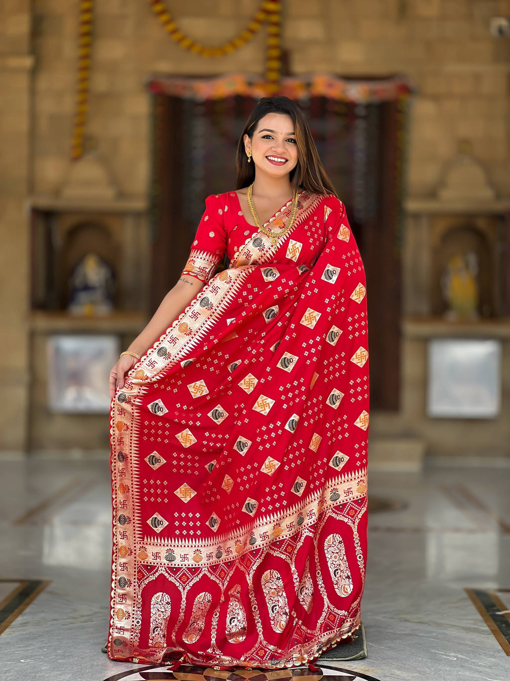 Vedant Vastram Soft Dola Silk Fancy Jacquard Bollywood Saree - Red
