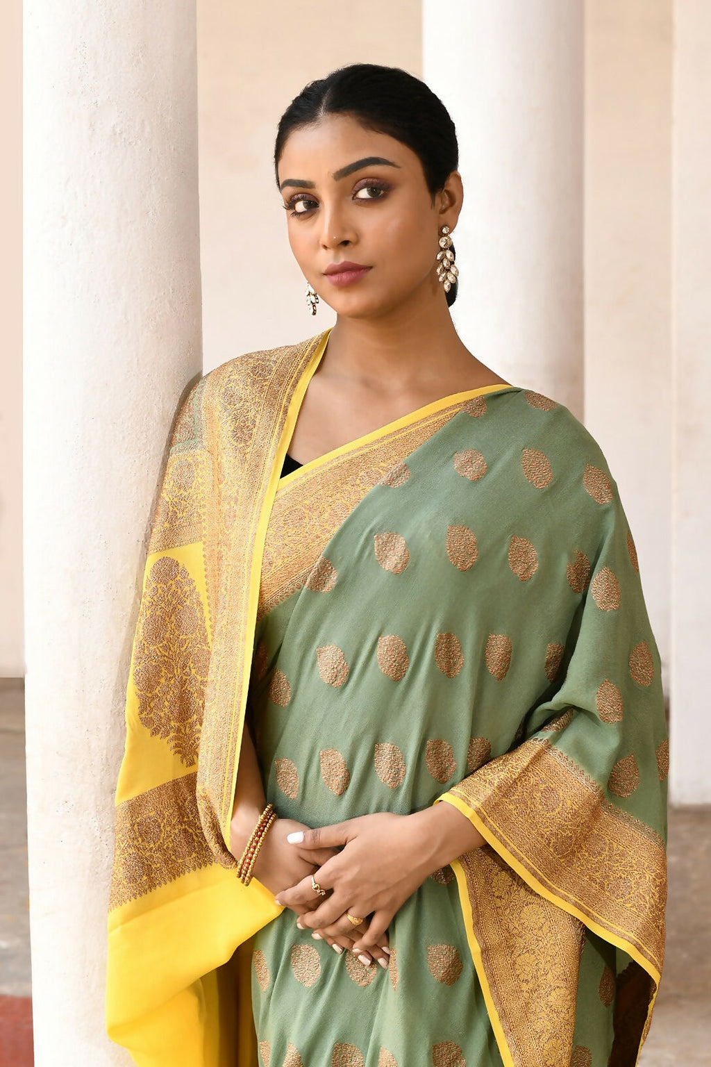 Joban Fashion Grass Green Crepe Chiffon Pure Handloom Banarasi Silk Saree