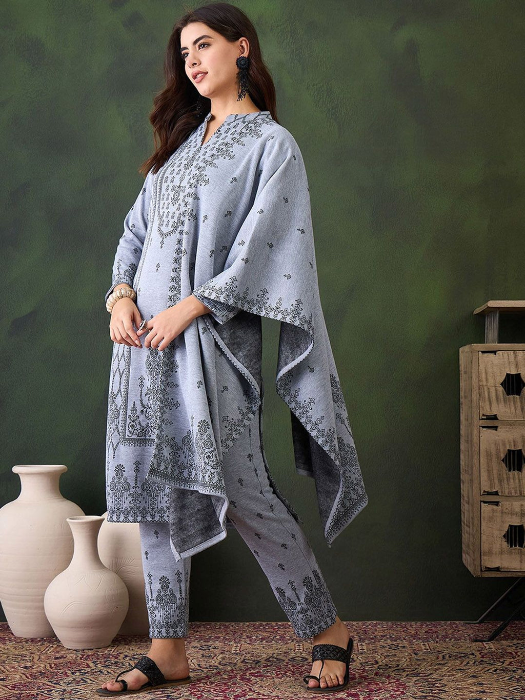 Sangria Winter Woolen Ethnic Motifs Woven Design Kurta With Trousers & Dupatta