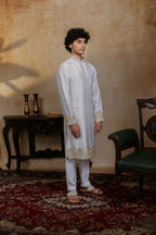 Falling Raw Silk White Mandala Kurta Set By Hilo Design