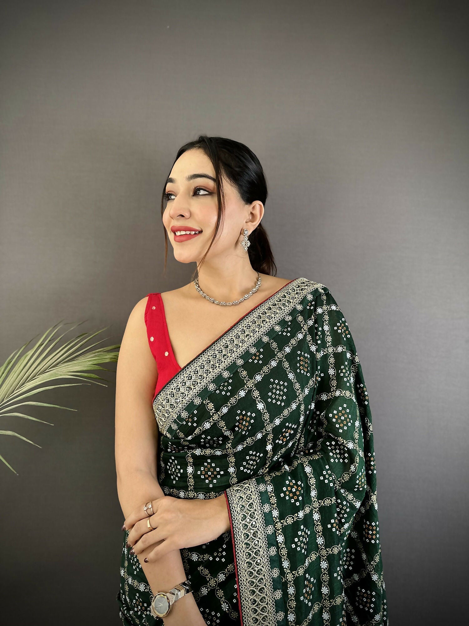 Joban Fashion Dark Green Bandhej Bandhani Vichitra Silk Bandhani Prints Saree - Distacart