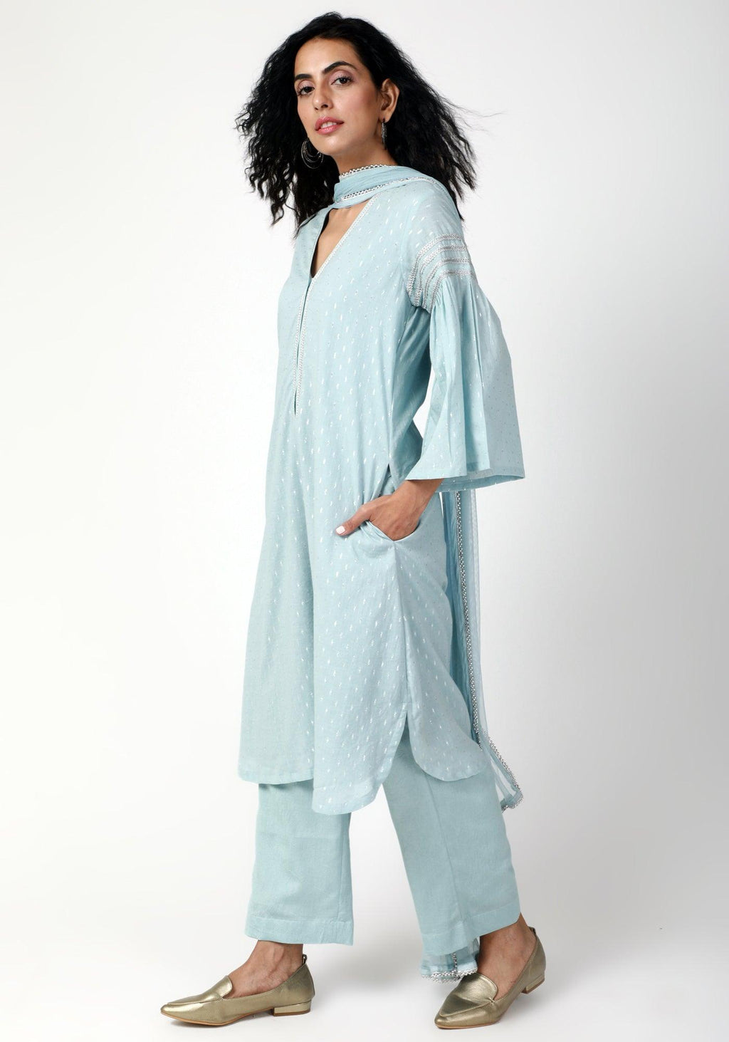 trueBrowns Blue Silver Laced Kurta-Pant-Dupatta - Distacart
