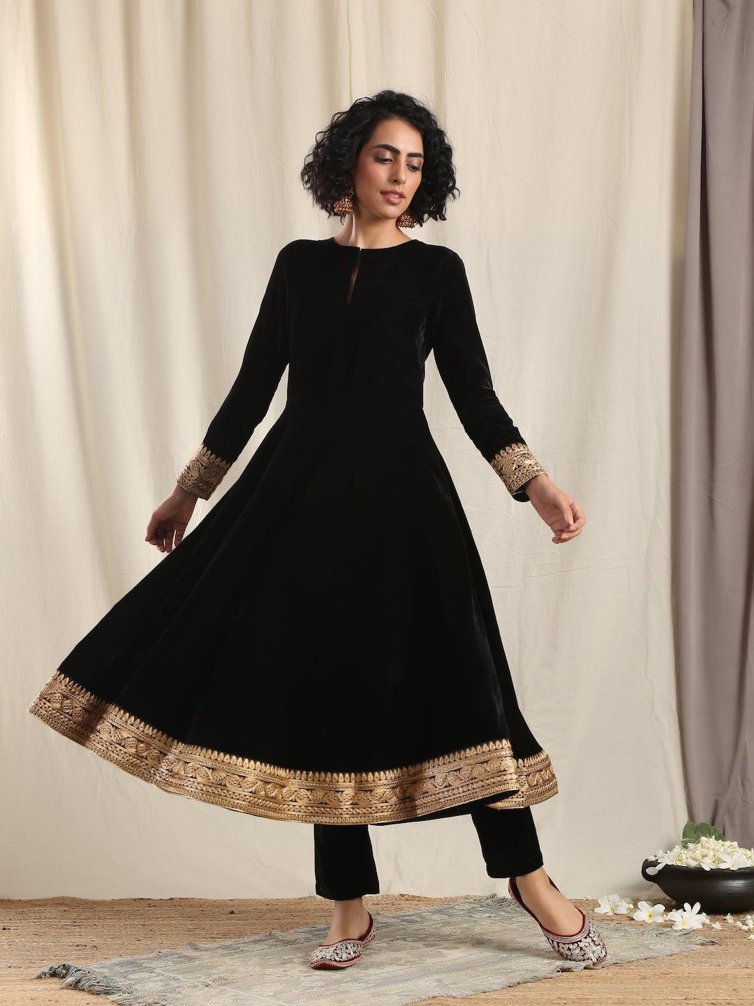 trueBrowns Black Velvet Pant