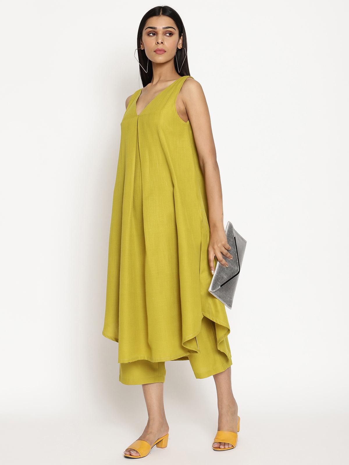 trueBrowns Cotton Linen Lime Green Sleeveless Flared Kurta Pant Set | Relove - Distacart