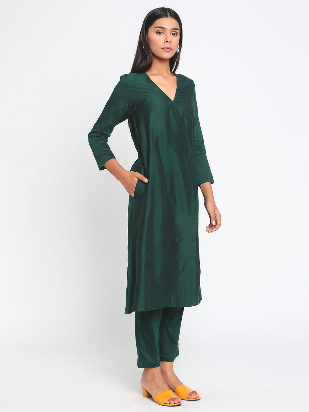 trueBrowns Green Silk Angrakha Set | Relove
