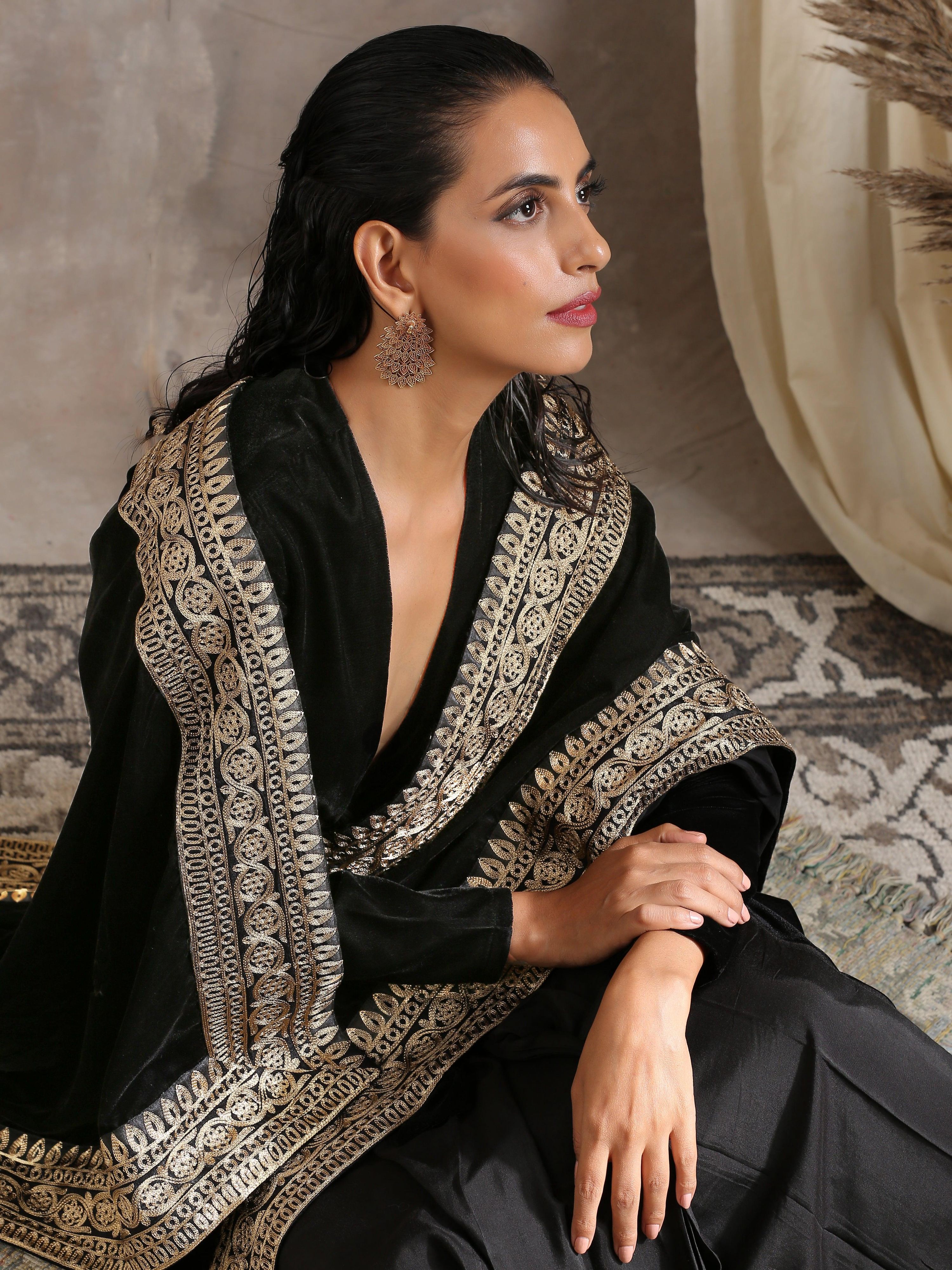trueBrowns Velvet Silk Embroidered Ready Pleated Saree
