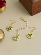 Ruby Raang Gold Green Kundan Earrings And Maang Tikka - Distacart