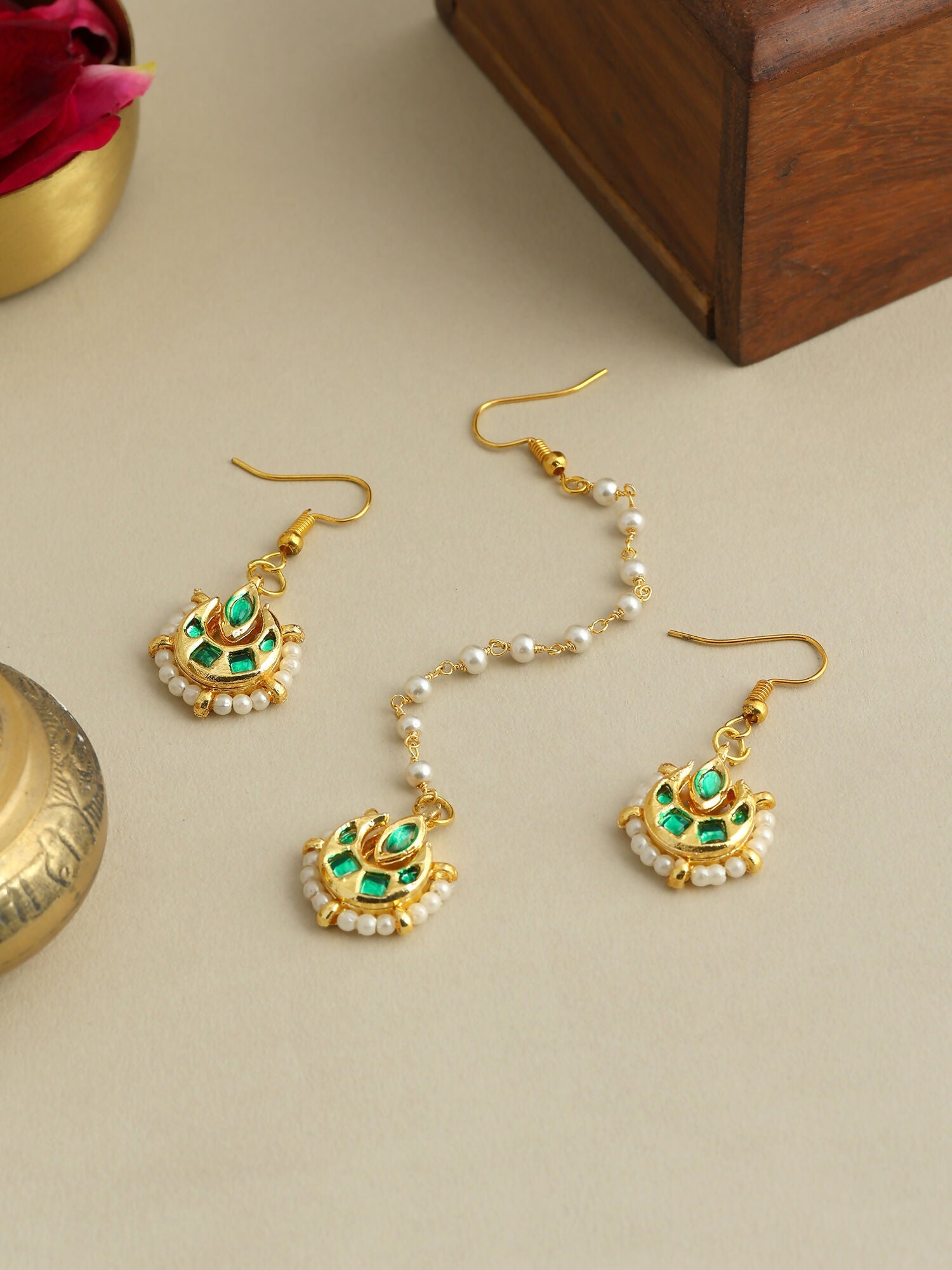 Ruby Raang Gold Green Kundan Earrings And Maang Tikka - Distacart