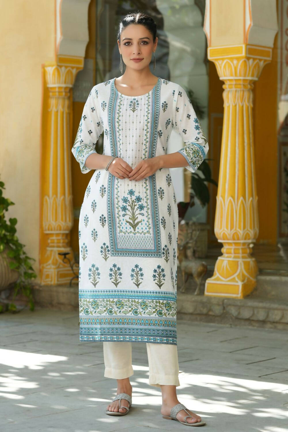 Juniper Women's Blue Printed Straight Kurta - Distacart