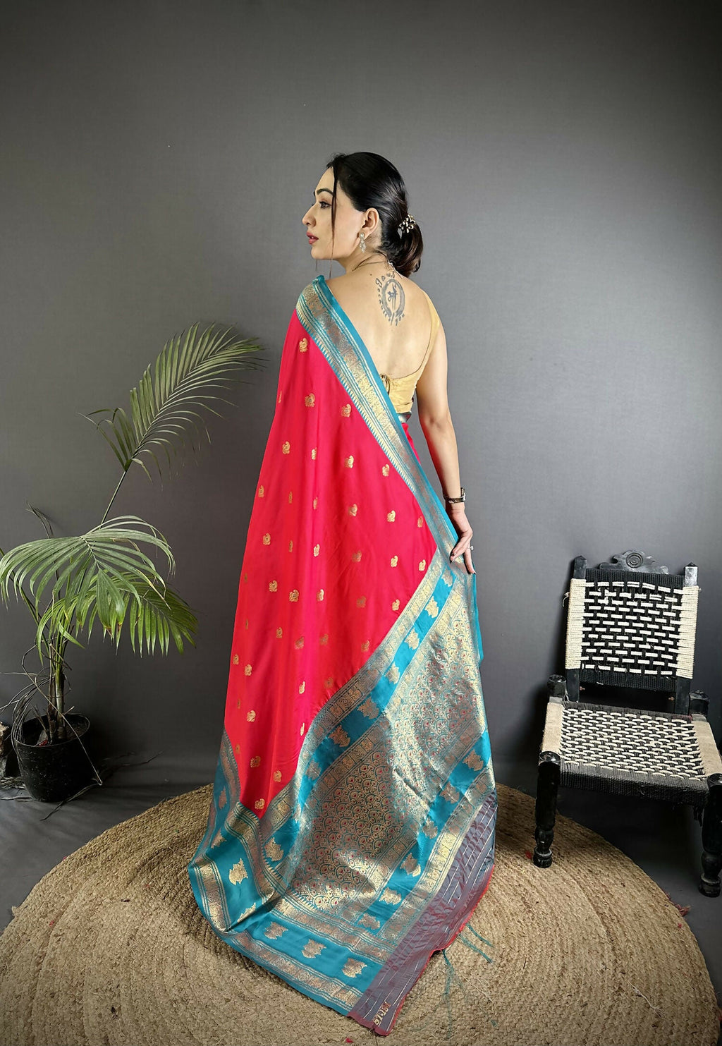 Joban Fashion Hot Pink Banarasi Soft Silk Woven Butti Saree - Distacart
