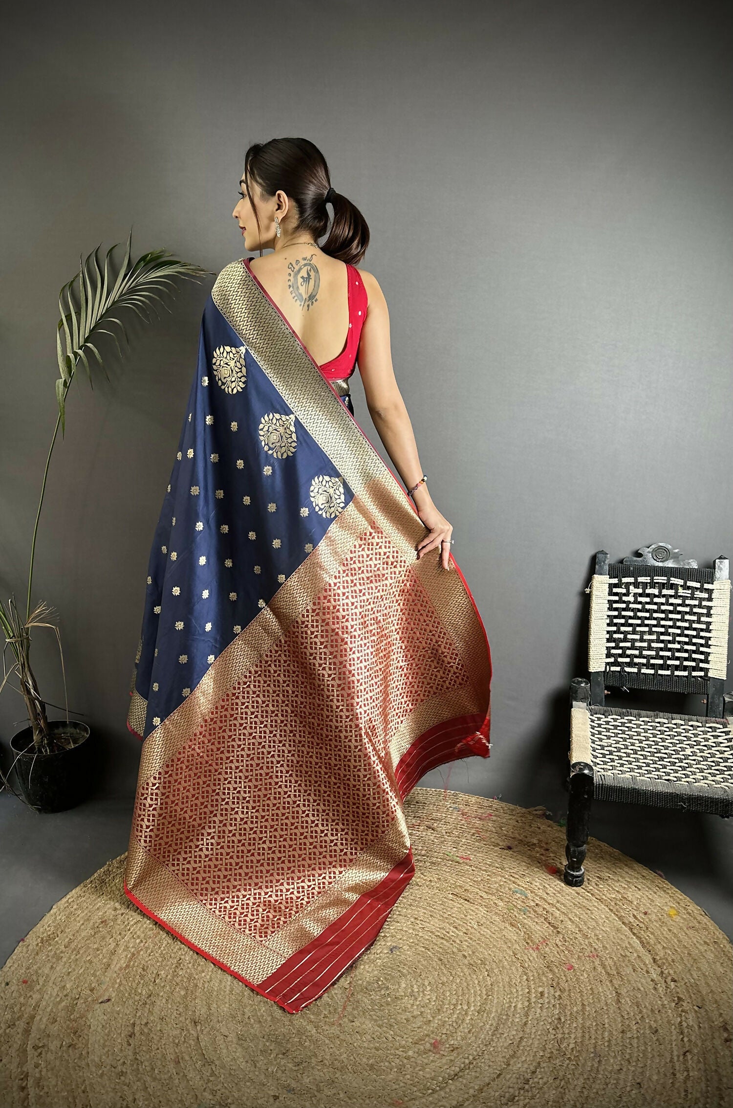 Joban Fashion Navy Blue Woven Butti Soft Silk Banarasi Silk Saree - Distacart