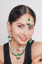 Divisha Alloy Gold-plated Trendy Multicolour Choker Pearl Jewellery Set