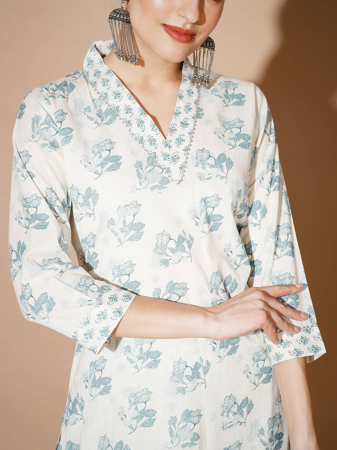 Myshka Women Multi Floral Kurta & Trousers - Distacart
