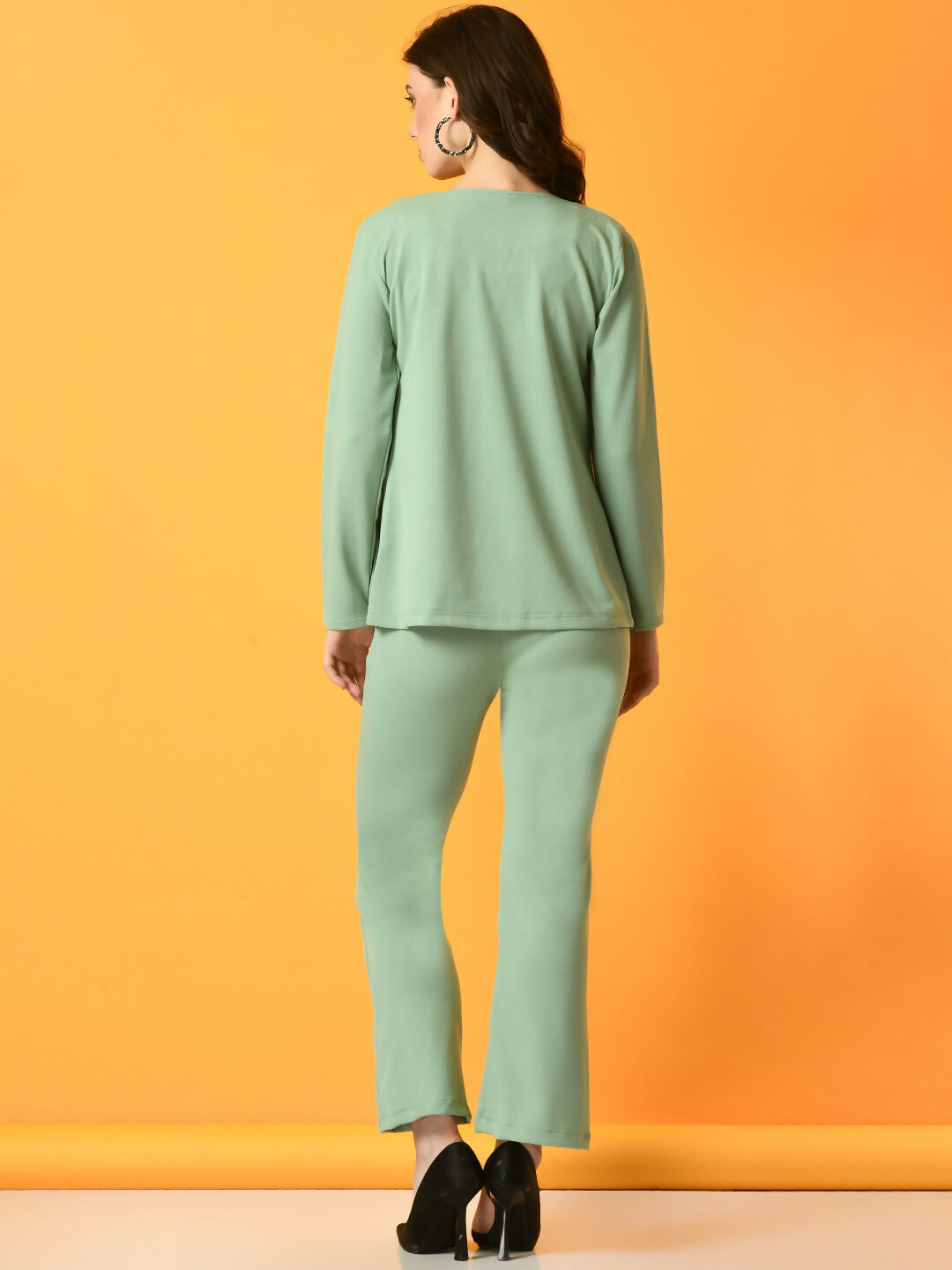 Myshka Women's Green Solid Jacket