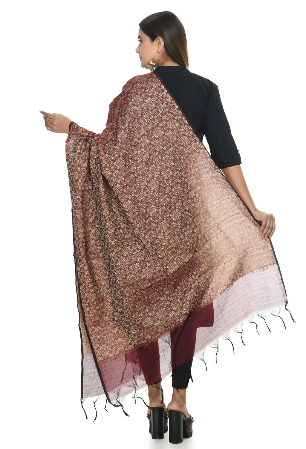 Mominos Fashion Moeza Handloom Cotton Dark Maroon Dupatta - Distacart